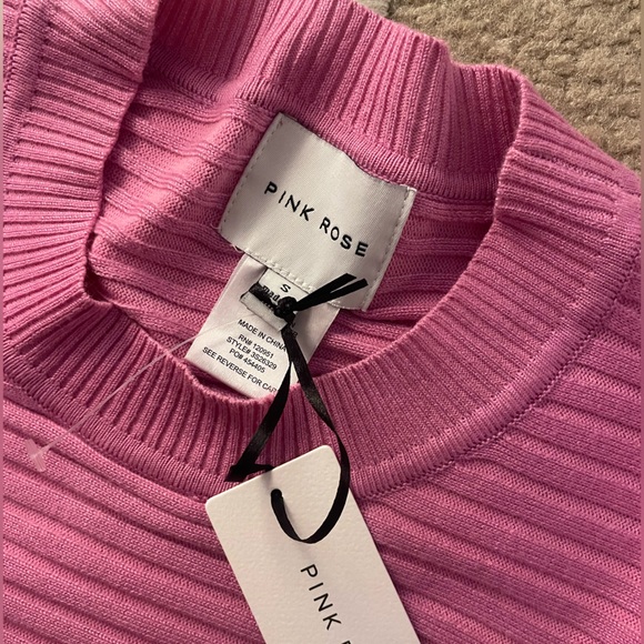 PINK ROSE 🥀 🌹 🩷 Ribbed Crop top sweater NWT - Picture 10 of 12
